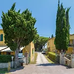 Il Pino - Ciliegio Cecina (Livorno)